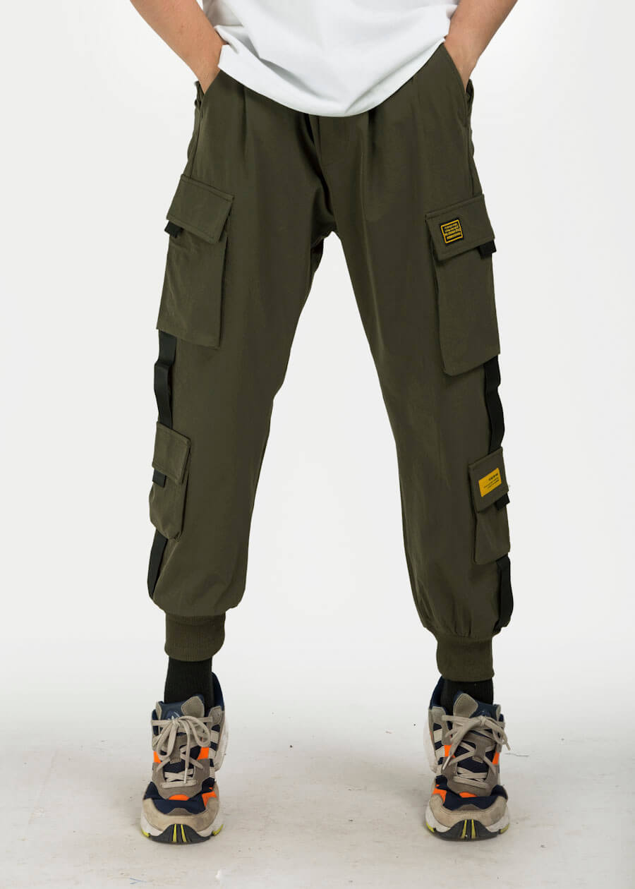 4-cargo-jogger-pants-952-1